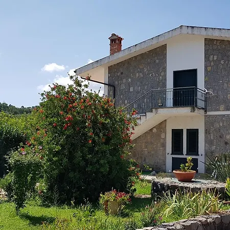 Country house Bel Tempio San Giovanni a Piro